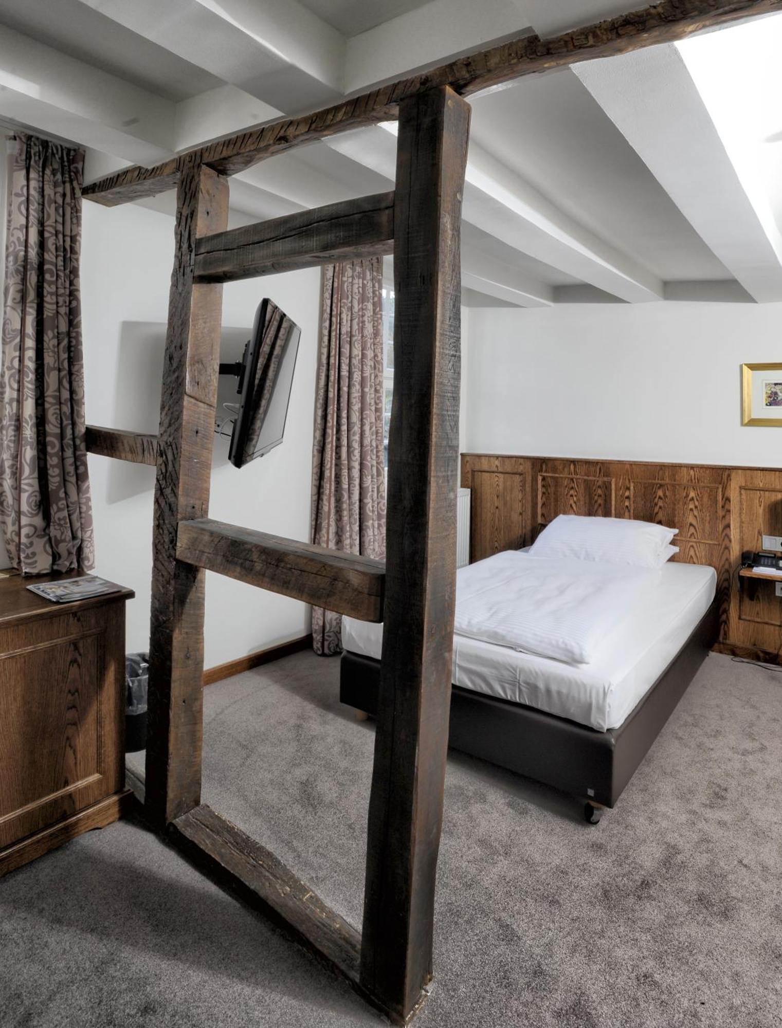 Hotel Graefrather Hof Solingen Pokoj fotografie