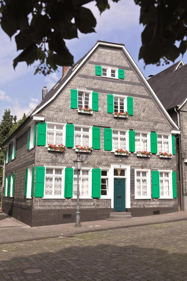 Hotel Graefrather Hof Solingen Exteriér fotografie